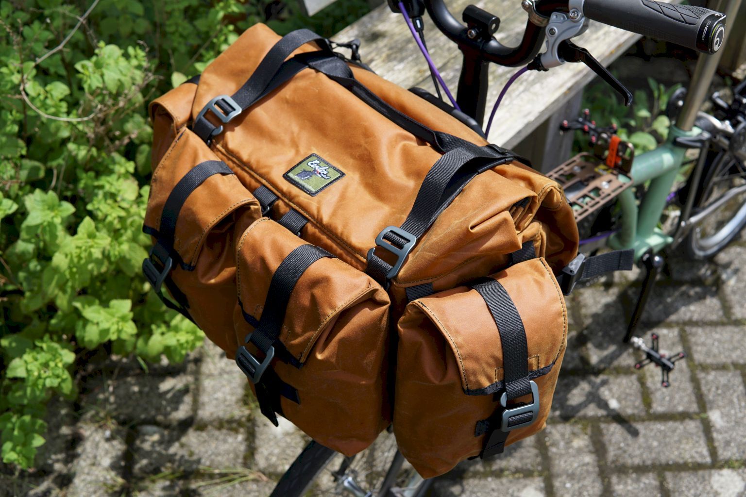 Eerder Metaal Xplorer front bag